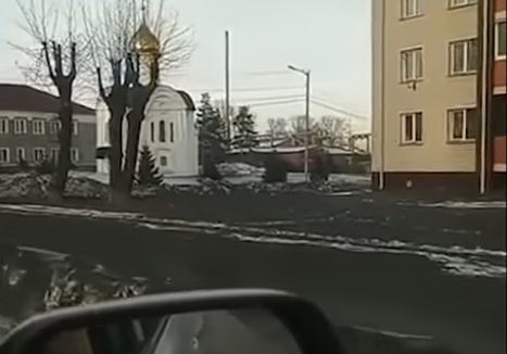 ЈЕЗИВИ ПРИЗОРИ У РУСИЈИ: Област прекривена црним снегом, грађани у страху од апокалипсе (ВИДЕО)