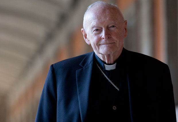  Папа рашчинио кардинала оптуженог за сексуално злостављање