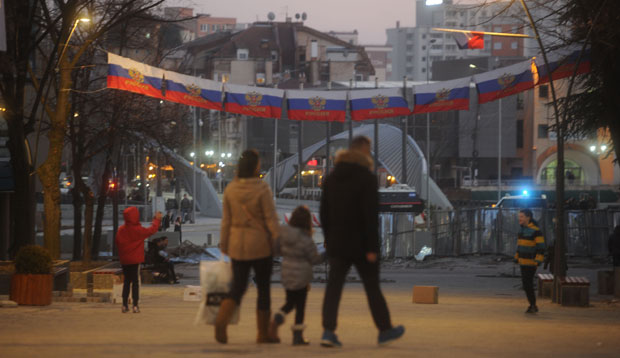 У Митровици мирно, без интересовања Срба за прославу у Приштине