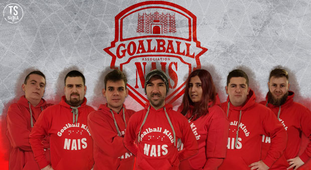 Сребро златног сјаја 