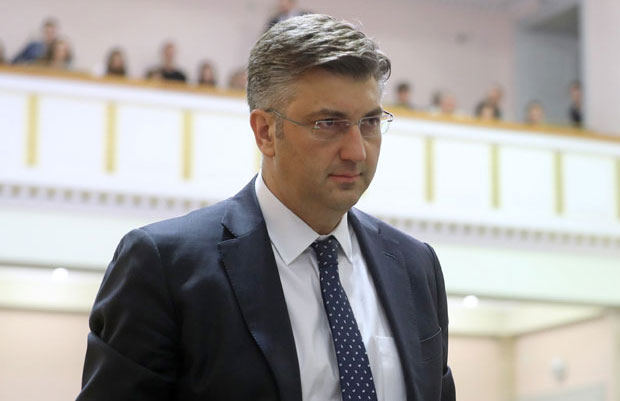 ХРВАТЕ ИЗДАЛЕ САД, АЛИ ТВРДЕ: Авиони од Локида или Саба