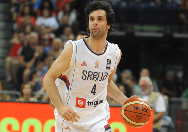 ТЕОДОСИЋ СА ОРЛОВИМА: Окупљање репрезентације Србије за мечеве против Естоније и Израела