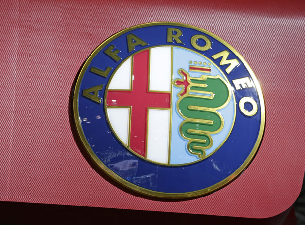 Алфа Ромео представио нови болид