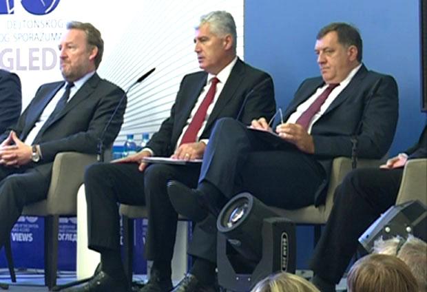 Додик, Човић и Изетбеговић разговарали о формирању власти