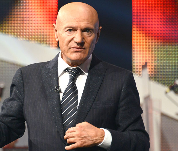 ПОЈАС ЈЕ ОД СИЛИНЕ УДАРЦА ПОКИДАО АОРТУ: Огласили се доктори који су спасавали Шабана Шаулића и испричали шта им је понављао на српском