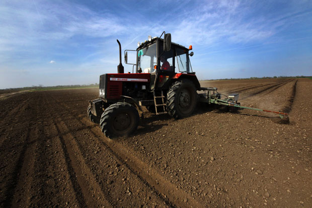 Недимовић: Још две милијарде динара за субвенције за гориво