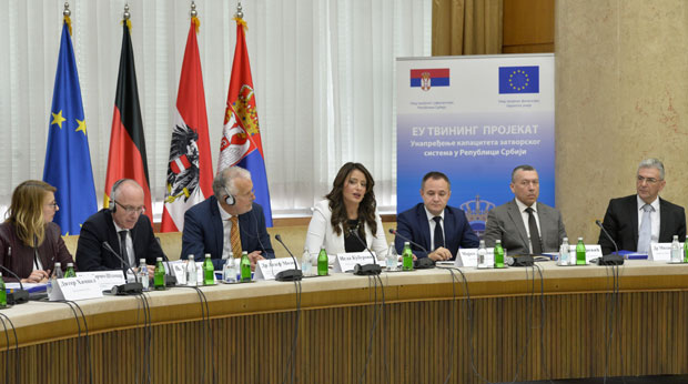 Кубуровићева: Већи затворски капацитети