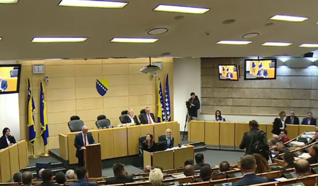 Клуб Срба у Дому народа ФБиХ попунити аутентичним представницима