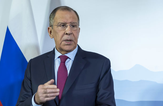 ЦЕЛА САЛА СЕ СМЕЈАЛА: Ефектан одговор Лаврова америчком новинару (ВИДЕО)