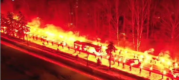 Бакљада у Санкт Петербургу, надахнуће за победу (ВИДЕО)