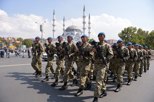 НОВА ЧИСТКА У ТУРСКОЈ: Хапшење још 295 војника