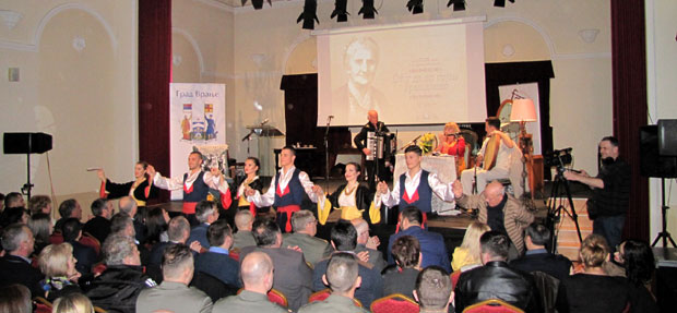 ФЕСТИВАЛ У ВРАЊУ: Сећање на Стану Аврамовић Карамингу
