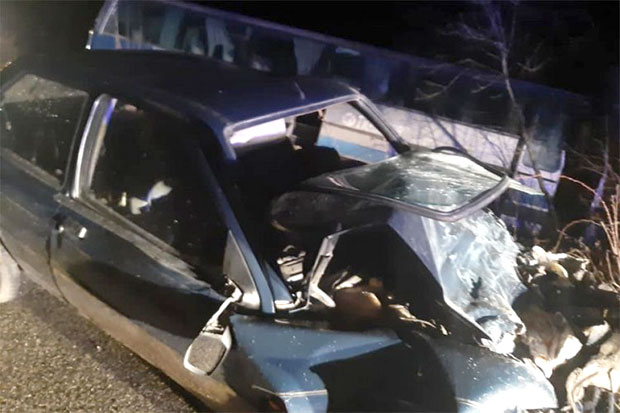 ТЕЖАК УДЕС: Судар аутобуса и аутомобила, једна особа погинула (ФОТО)