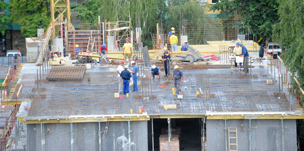 ДРАСТИЧАН НАМЕТ: Казна два милиона инвеститорима који не обезбеде паркинге по пропису