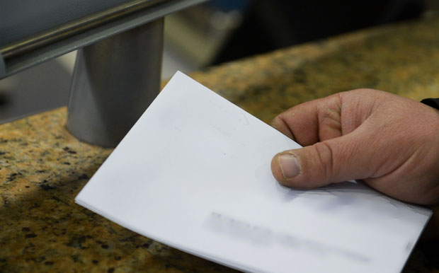 Хит: Добио рачун од 0 РСД, отишао је у пошту уредно да плати...