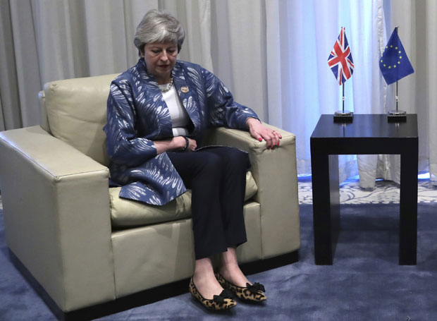 Меј: И даље могућ Брегзит уз споразум са ЕУ