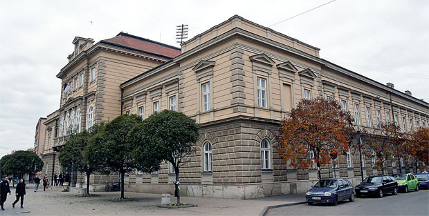 САСЛУШАЊЕ БИВШЕГ ФУДБАЛЕРА: Претио убиством заменику тужиоца и његовом сину