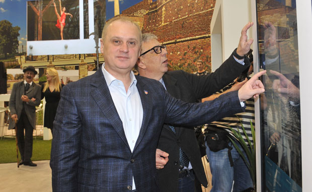 Паметне табле за госте града