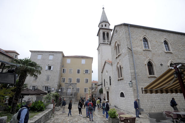 Глумце вратити на Цитаделу