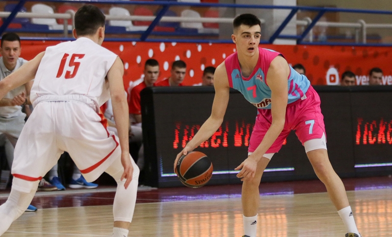 Мега преко Звезде до Виторије