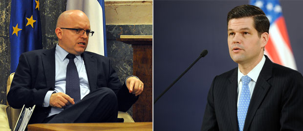 И Рикер сече косовски чвор