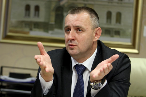 Оштетио МУП за 260.000 КМ!