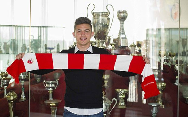 МЛАДИ ЦРНОГОРАЦ СТИЖЕ НА МАРАКАНУ: Звезда добија појачање