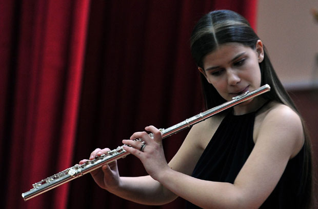 ФЕСТИВАЛ ТАХИР КУЛЕНОВИЋ: Аница без конкуренције