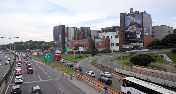 Руше БИП, граде станове 