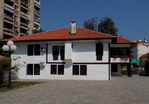 ЛОКАЛНИ РАЗВОЈ УЗ ПОМОЋ СТРУКЕ: Сарадња Лесковца и нишког огранка САНУ