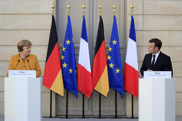 Меркелова и Макрон: Нема новог споразума о Брегзиту