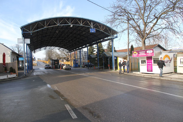 АКЦИЈА ПОЛИЦИЈЕ: Ухапшени цариници имали своје тарифе