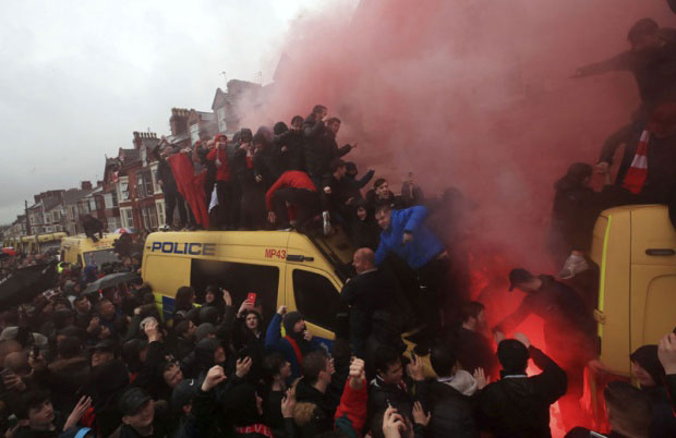 Навијач Роме признао кривицу за напад на симпатизера Ливерпула испред Енфилда