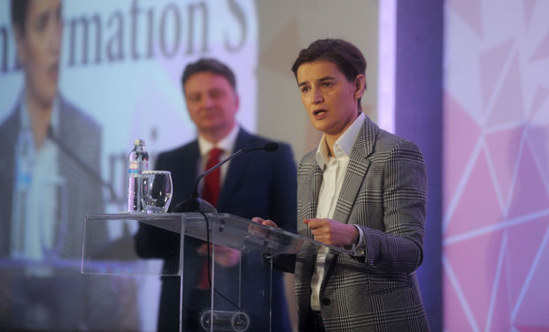 Брнабић: Напредоваћемо на Дуинг листи; Од данас уплата пореза на имовину и електронским путем