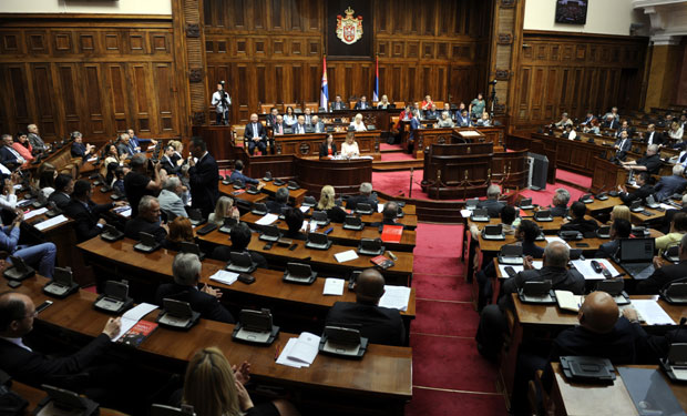 ПРОМЕНЕ У СКУПШТИНИ СРБИЈЕ: Измене Пословника и даље на чекању