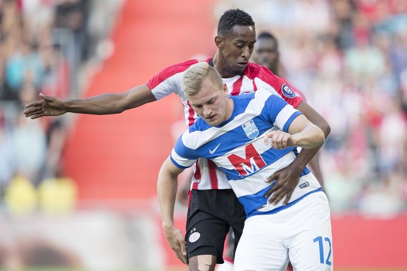 СКАНДАЛ У ХРВАТСКОЈ: Фудбалер Осијека се због чоколадице аутомобилом залетео у продавницу и нанео тешке телесне повреде радници!