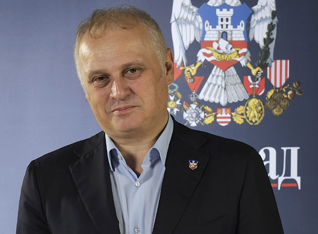  Весић отворио сајам запошљавања у Раковици