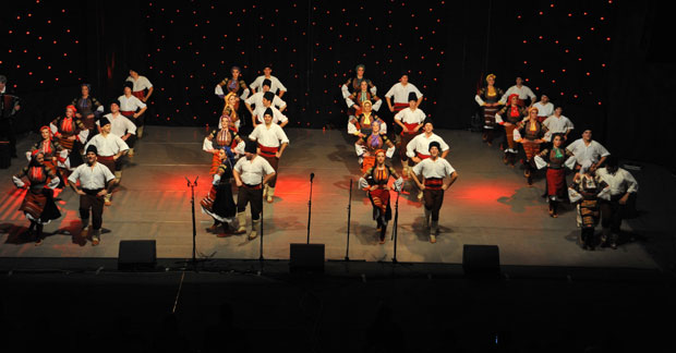 Гусле трају 143 године