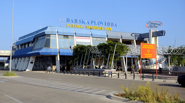 Бар и Бари ће и даље спајати хрватски брод