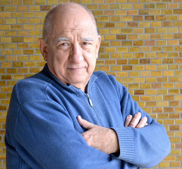  Иван Бекјарев поклонио вредне артефакте Адлигату