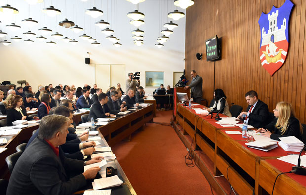 Београд: Одборници у понедељак о ребалансу буџета, називима улица...