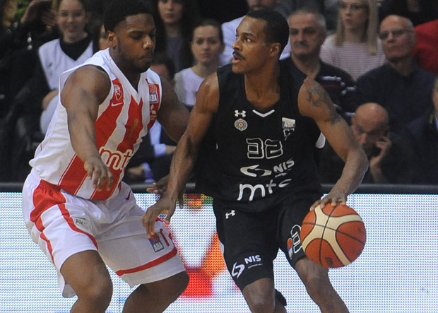 КРАЈ: Црвена звезда-Партизан 70:68