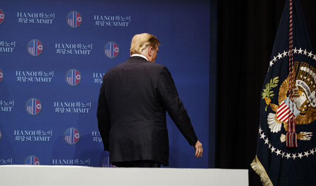  Зашто је Трамп изненада напустио самит у Вијетнаму?