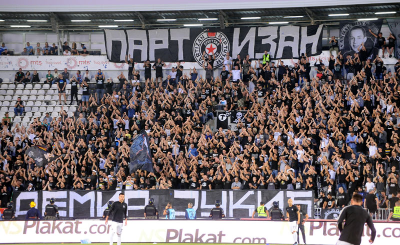 ПАРТИЗАН ЗОВЕ НАВИЈАЧЕ: Бесплатно на Раднички