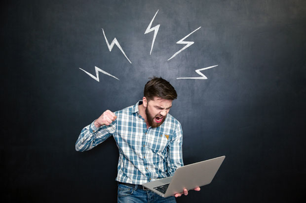 Ниски мушкарци агресивни