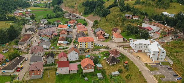 АЛАРМАНТНО: Од 57 кућа, 41 празна