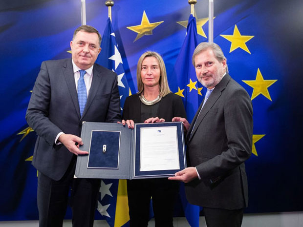 ДОДИК У БРИСЕЛУ: Европа није условљавала формирање власти у БиХ
