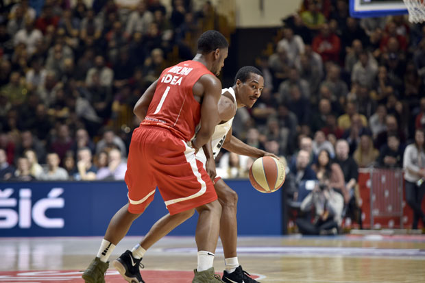 Ренфро на паузи