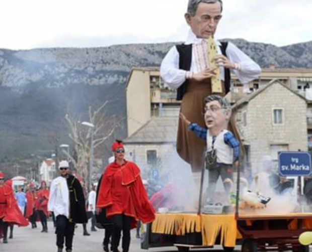 Поновљено паљење лутке у лику Пуповца, али и Пленковића