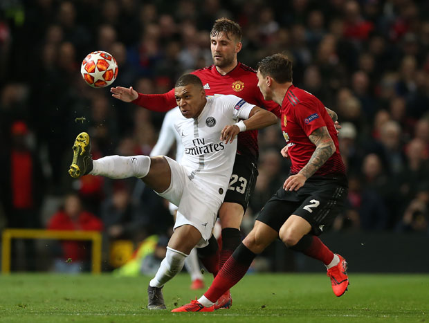 ЛИГА ШАМПИОНА: Јунајтед се нада чуду, неизвесно у Португалији